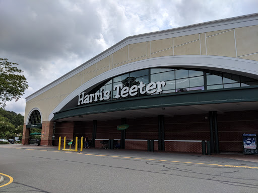 Grocery Store «Harris Teeter», reviews and photos, 2080 Kildaire Farm Rd, Cary, NC 27511, USA