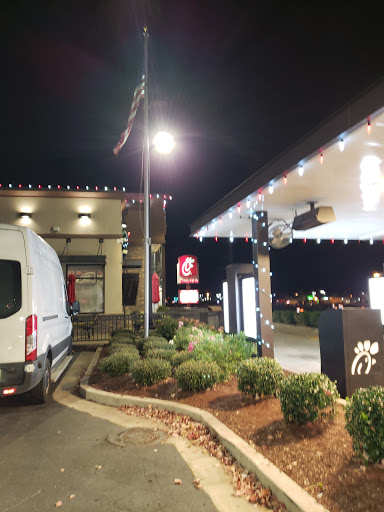 Fast Food Restaurant «Chick-fil-A», reviews and photos, 470 Sam Ridley Pkwy W, Smyrna, TN 37167, USA