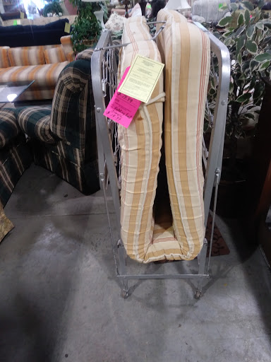 Social Services Organization «Lorain County Habitat For Humanity ReStore», reviews and photos, 300 Rice Industrial Pkwy, Amherst, OH 44001, USA