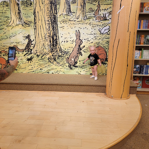 Book Store «Barnes & Noble», reviews and photos, 3100 Main St #1400, Maumee, OH 43537, USA