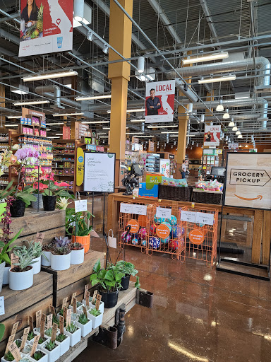Grocery Store «Whole Foods Market», reviews and photos, 18700 Ventura Blvd #190, Tarzana, CA 91356, USA