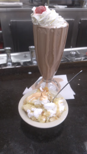 Pharmacy «Hoskins Drug Store», reviews and photos, 111 N Main St, Clinton, TN 37716, USA