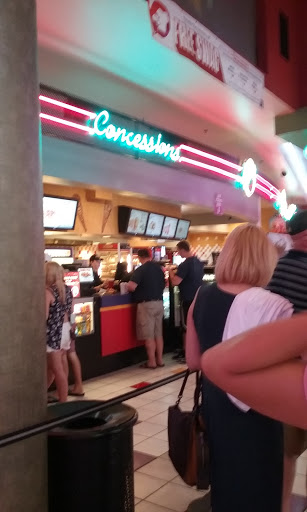 Movie Theater «Regal Cinemas Warrington Crossing 22 & IMAX», reviews and photos, 140 Easton Rd, Warrington, PA 18976, USA