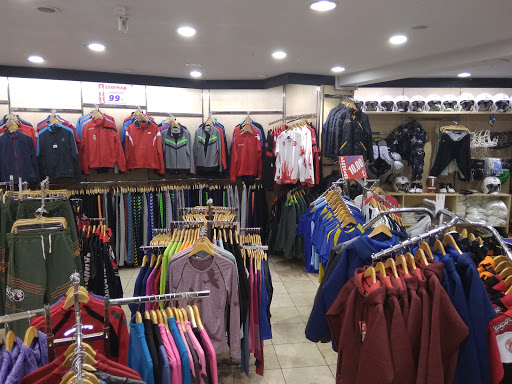 Spor Giyim Mağazası Ankara