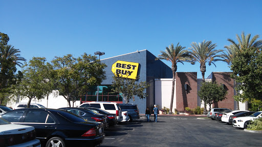 Electronics Store «Best Buy», reviews and photos, 12989 Park Plaza Dr, Cerritos, CA 90703, USA