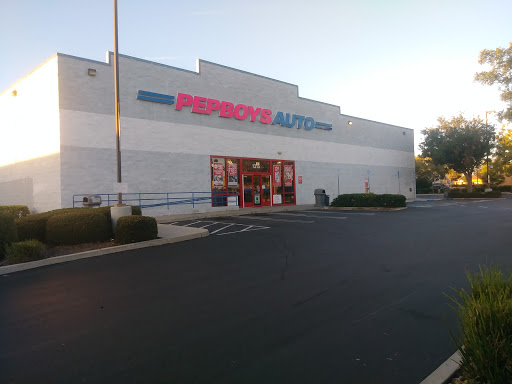 Auto Parts Store «Pep Boys Auto Parts & Service», reviews and photos, 1315 Pacific Coast Hwy, Harbor City, CA 90710, USA