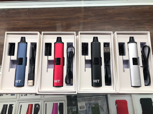 Tobacco Shop «Sky High Smoke Shop», reviews and photos, 19801 NW 27th Ave, Miami Gardens, FL 33056, USA