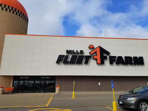 Department Store «Mills Fleet Farm», reviews and photos, 1935 Levi Griffin Rd, Carver, MN 55315, USA