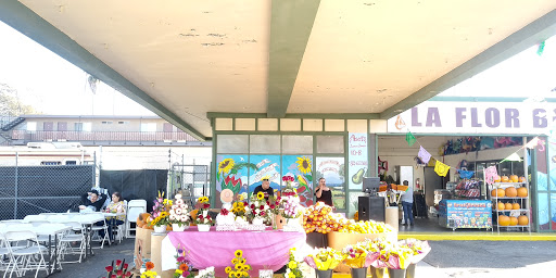 Flower market Oxnard