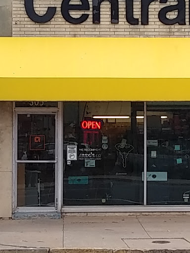 Locksmith «Central Key & Safe», reviews and photos, 305 N Market St, Wichita, KS 67202, USA