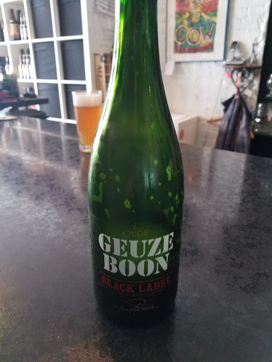 Liquor Store «Louisville Beer Store», reviews and photos, 746 E Market St, Louisville, KY 40202, USA