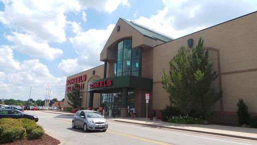 Sporting Goods Store «SCHEELS», reviews and photos, 1461 Coral Ridge Ave #1416, Coralville, IA 52241, USA