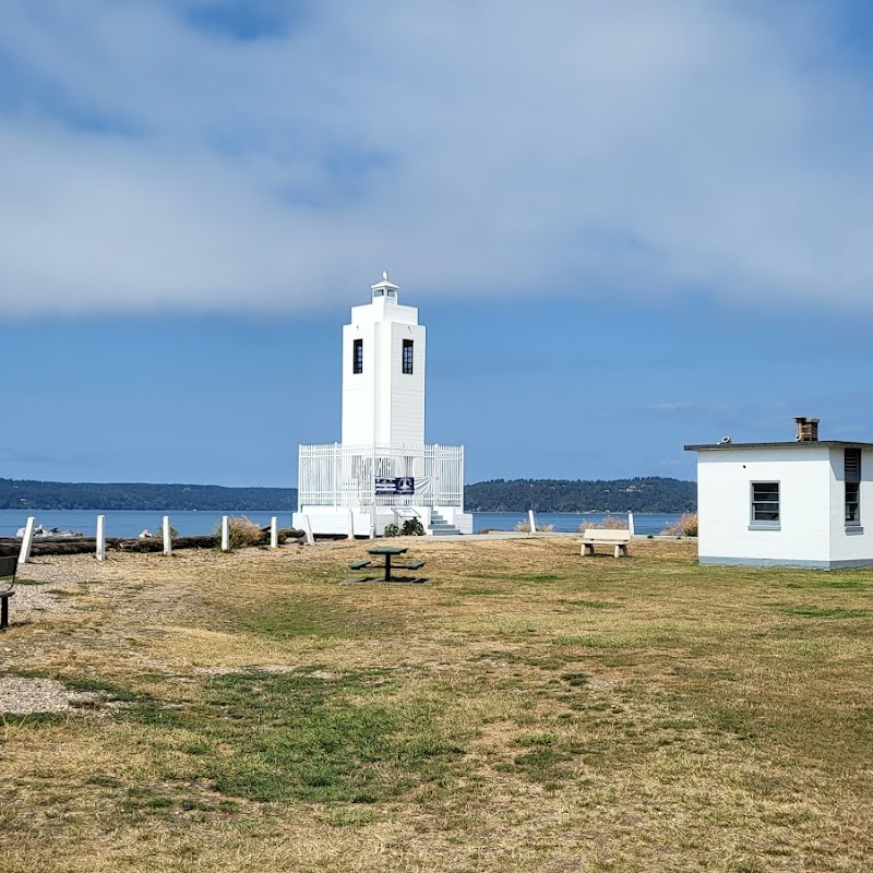 Browns Point Lighthouse Park