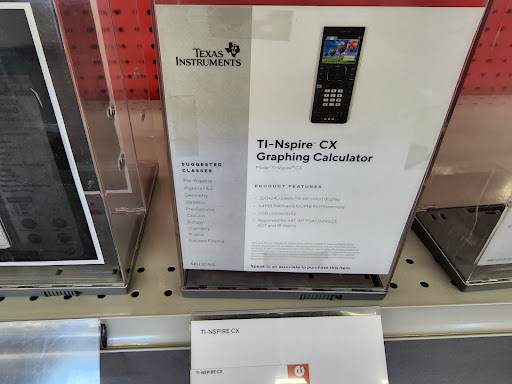 Office Supply Store «Staples», reviews and photos, 945 North Point Dr, Alpharetta, GA 30022, USA