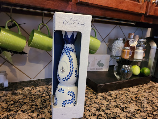 Liquor Store «Dacula Cork and Bottle», reviews and photos, 2200 Hurricane Shoals Rd NE, Dacula, GA 30019, USA