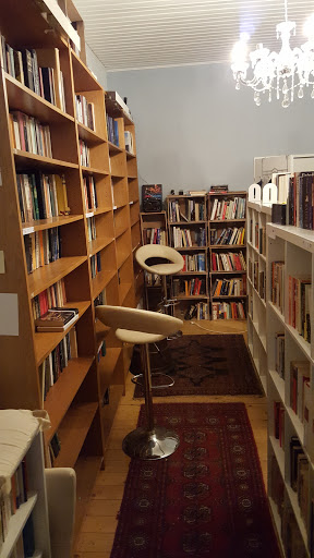The Berlin Book Nook (second-hand, English-language bookshop)