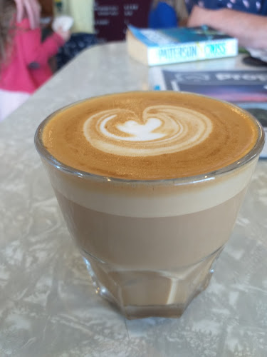 Reviews of Kūkū Coffee Ōtepoti in Dunedin - Coffee shop