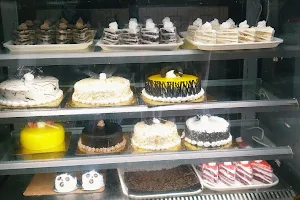 PASTRY PLANET image