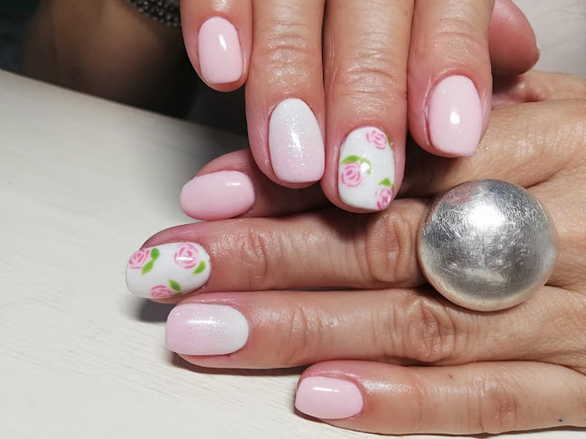 Opiniones de Divina Nails Spa en Las Condes - Centro de estética