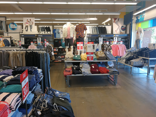 Clothing Store «Old Navy», reviews and photos, 5910 W 86th St, Indianapolis, IN 46278, USA