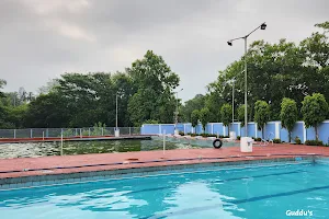 Chinsurah Swimming Club image