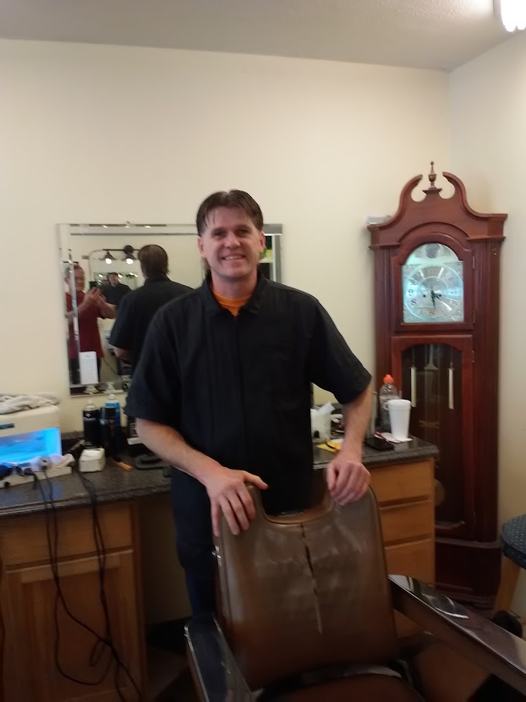 Rick's Barber Shop 62896