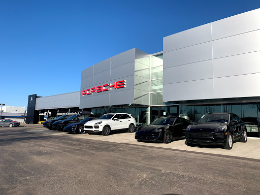 Car Dealer «Umansky Motor Cars», reviews and photos, 1400 W Silver Spring Dr #101, Milwaukee, WI 53209, USA