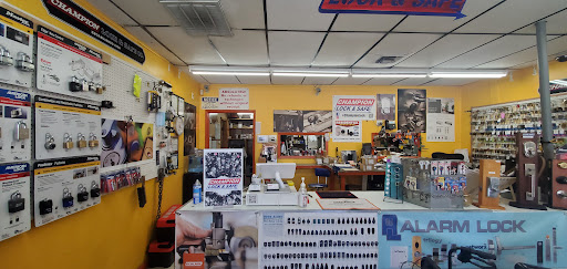 Locksmith «Champion Lock & Safe Company», reviews and photos, 11935 Perrin Beitel Rd, San Antonio, TX 78217, USA