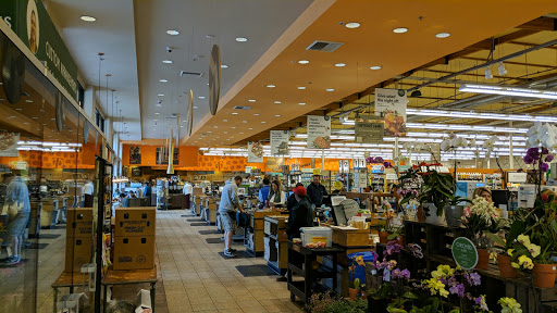 Grocery Store «Whole Foods Market», reviews and photos, 740 N Moorpark Rd, Thousand Oaks, CA 91360, USA
