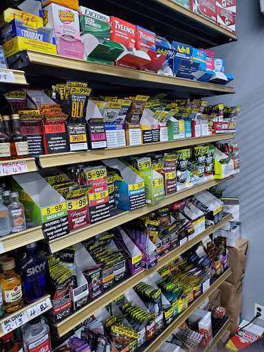 Liquor Store «Pasadena Liquor Store», reviews and photos, 13821 Woodward Ave, Highland Park, MI 48203, USA