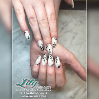 Lily Nails & Spa