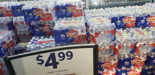 Convenience Store «Stripes Store # 2489», reviews and photos, 3941 S Interstate Hwy 35, San Marcos, TX 78666, USA