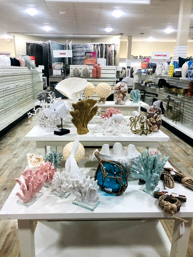 Department Store «HomeGoods», reviews and photos, 9023 Columbus Pike, Lewis Center, OH 43035, USA