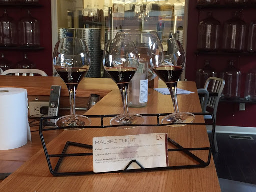 Winery «Camelot Cellars Winery», reviews and photos, 901 Oak St, Columbus, OH 43205, USA
