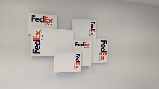 Mailing Service «FedEx Ground», reviews and photos, 555 Compress Dr, Memphis, TN 38106, USA