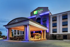 Holiday Inn Express & Suites Natchez South, an IHG Hotel image