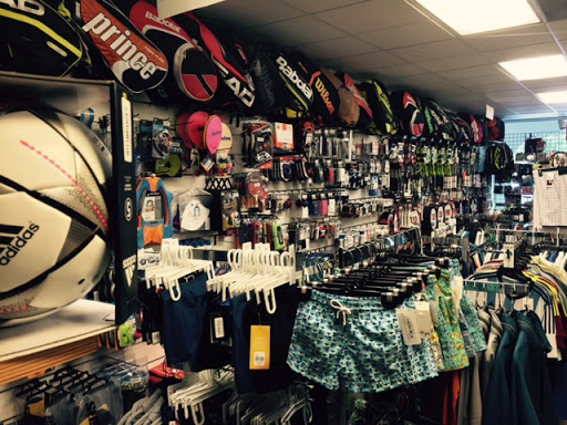 Tennis Store «The Court Sports Gear», reviews and photos, 79 Harbor Dr, Key Biscayne, FL 33149, USA