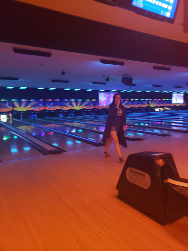 Bowling Alley «AMF Lincoln Lanes», reviews and photos, 3485 Lake Michigan Dr NW, Grand Rapids, MI 49534, USA