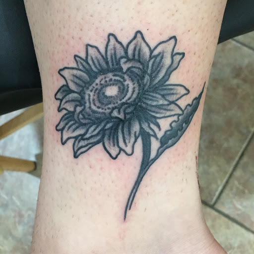 Tattoo Shop «The Rusty Needle Tattoo», reviews and photos, 1270 Harkrider St, Conway, AR 72032, USA