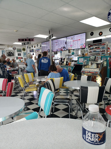 Ice Cream Shop «Scoupe Deville», reviews and photos, 3365 Main St, Birdsboro, PA 19508, USA