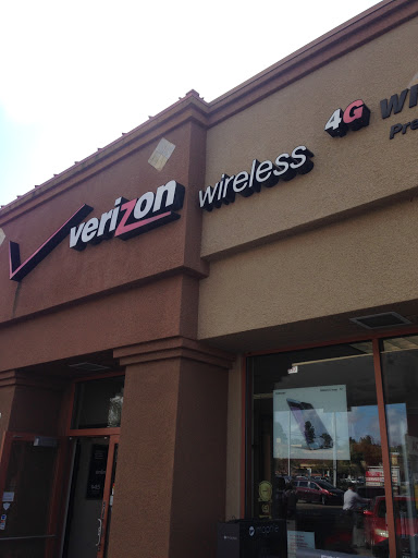 Cell Phone Store «Verizon Authorized Retailer - A Wireless», reviews and photos, 1680 Garnet Ave, San Diego, CA 92109, USA