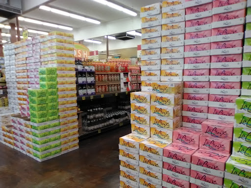 Grocery Store «Grocery Outlet Bargain Market», reviews and photos, 2060 River Rd, Eugene, OR 97404, USA