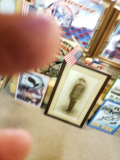 Comic Book Store «Vintage Villains», reviews and photos, 126 N Vermilion St, Danville, IL 61832, USA