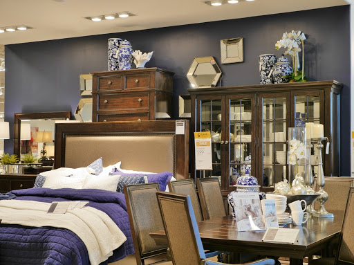 Furniture Store «Ashley HomeStore», reviews and photos, 2915 N Dale Mabry Hwy, Tampa, FL 33607, USA