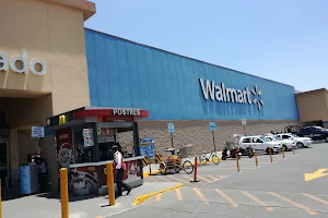 Walmart Santa Elena image