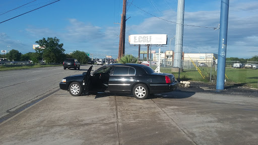 Self-Storage Facility «Alamo Storage», reviews and photos, 9738 Interstate 35 Frontage Rd, San Antonio, TX 78233, USA