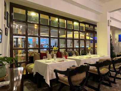 La Brasserie Restaurant مطعم ومقهى بيت - JHG6+5HW, Muscat, Oman