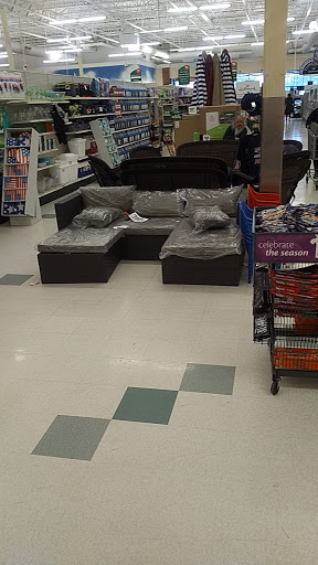 Grocery Store «Super Stop & Shop», reviews and photos, 1095 Kennedy Rd #619, Windsor, CT 06095, USA