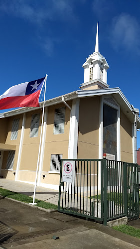 Centro de Distrito Coronel Chile - Iglesia