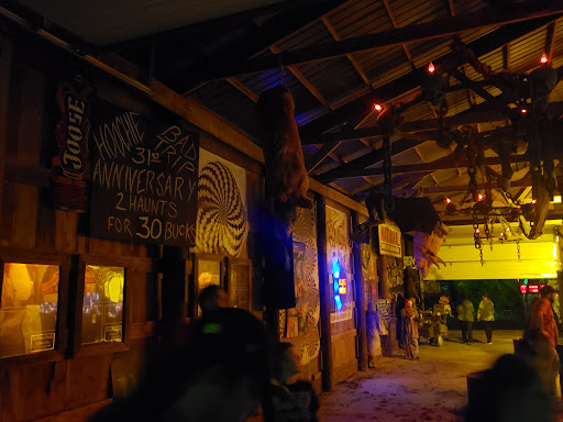 Haunted House «Haunted Hoochie», reviews and photos, 13861 Broad St SW, Pataskala, OH 43062, USA